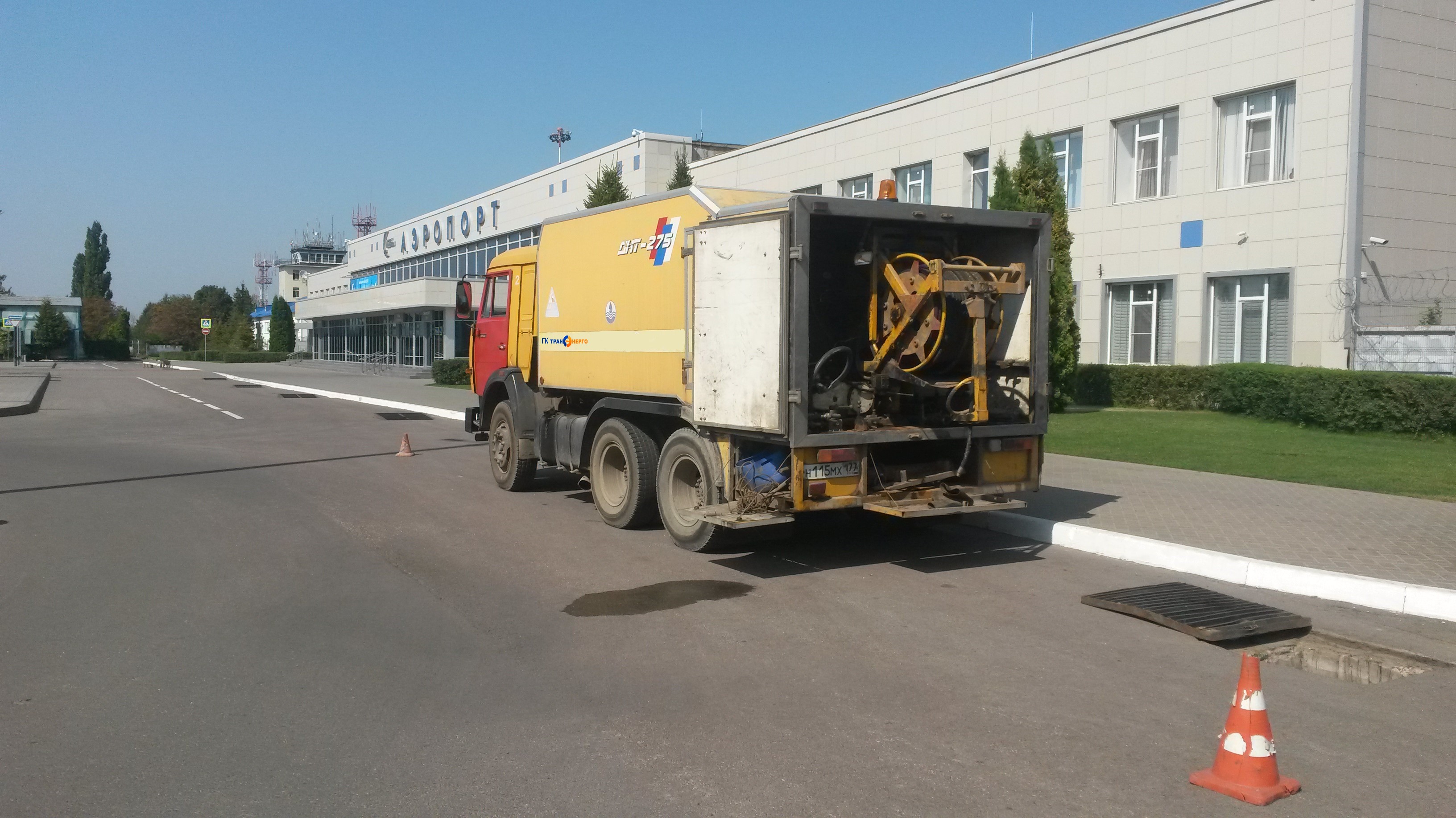 Прочистка ливневки Прочистка ливневой канализации гидродинамическими установками